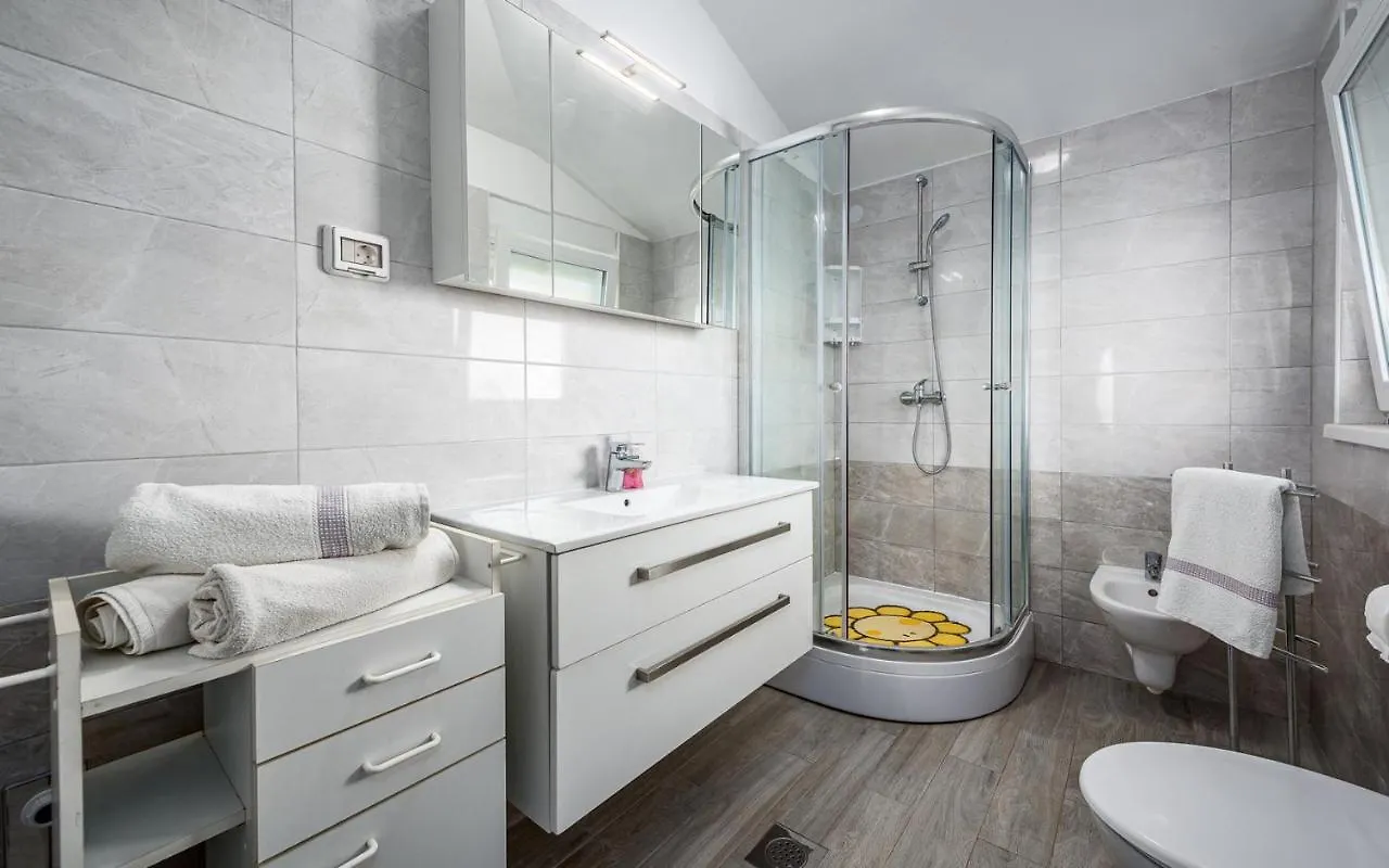 Casa de hóspedes Apartment Kraljevic Umago